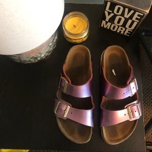 Birkenstock’s size 6